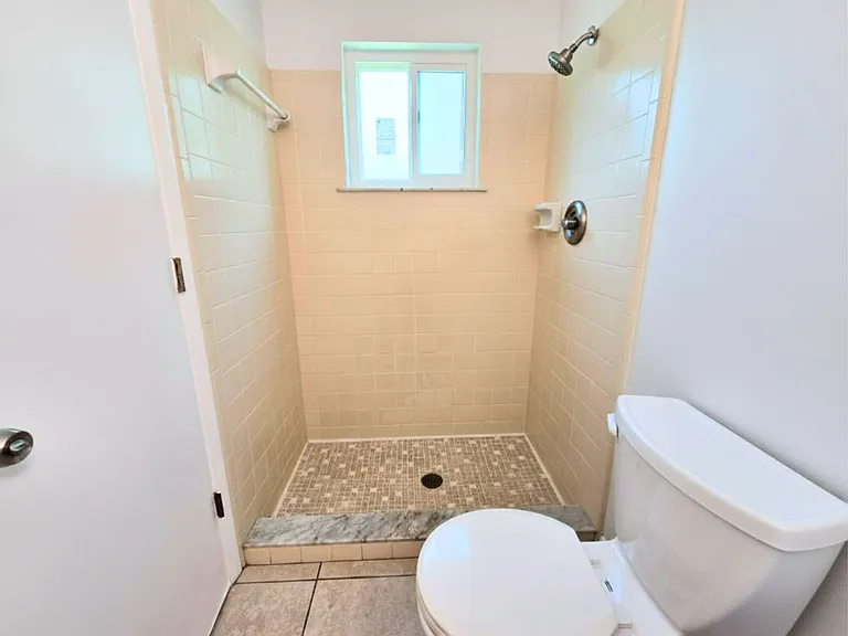 5417 Desoto Pl — Photo 9