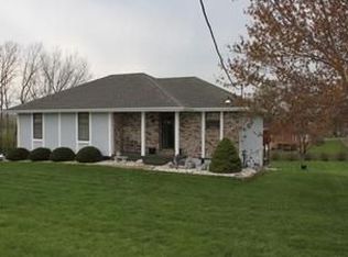 1802 N Whitney Rd, Independence, MO 64058