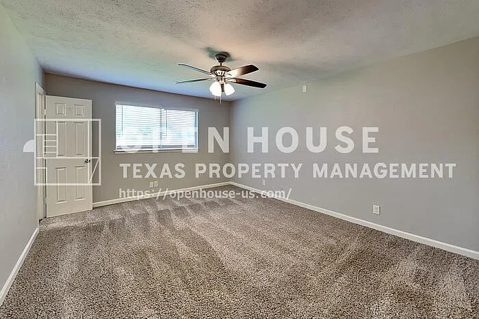 7149 Romford Way — Photo 8