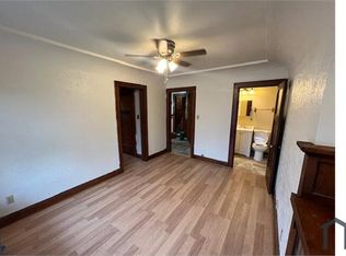 3432 E Cudahy Ave #8, Cudahy, WI 53110