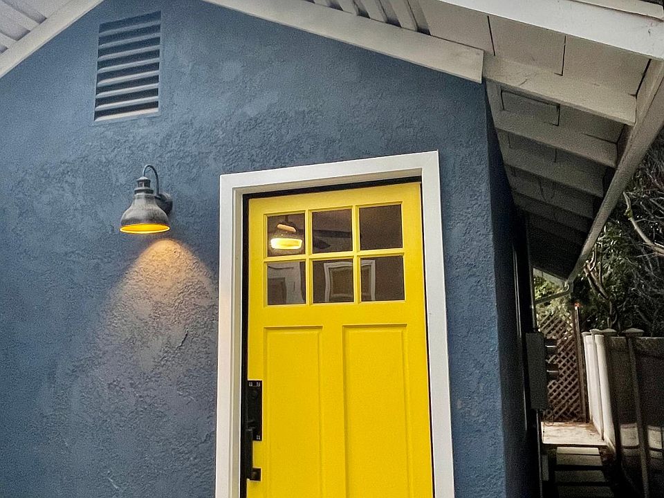1st image of 319 Coronado Ave