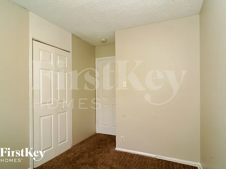 4331 Bertrand Rd — Photo 8