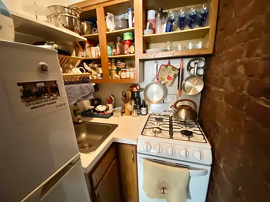 Rented by JM Preston Properties LLC | media 41