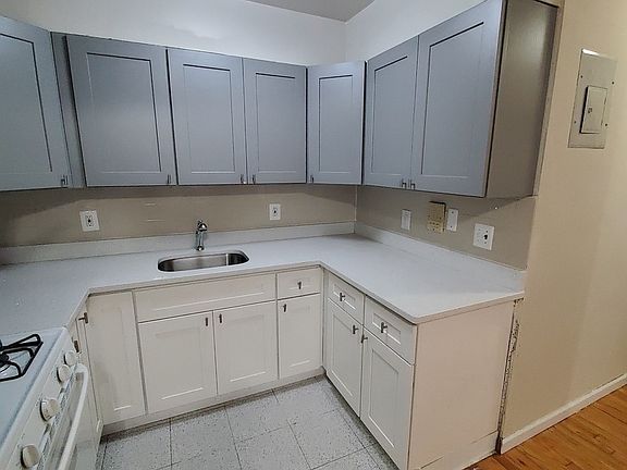 3rd image of 26-54 30th St #1R