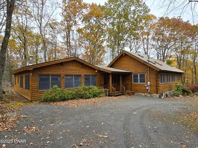 402 Forest Dr, Lords Valley, PA, 18428