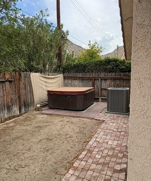 54420 Eisenhower Dr — Photo 22