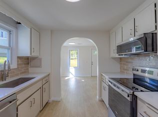 2831 Cozy Acres Rd, Racine, WI 53406