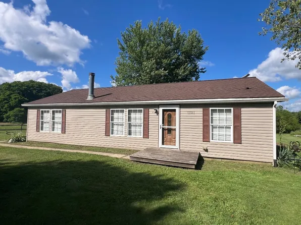 11511 Tamarack Rd, Waterford, PA 16441