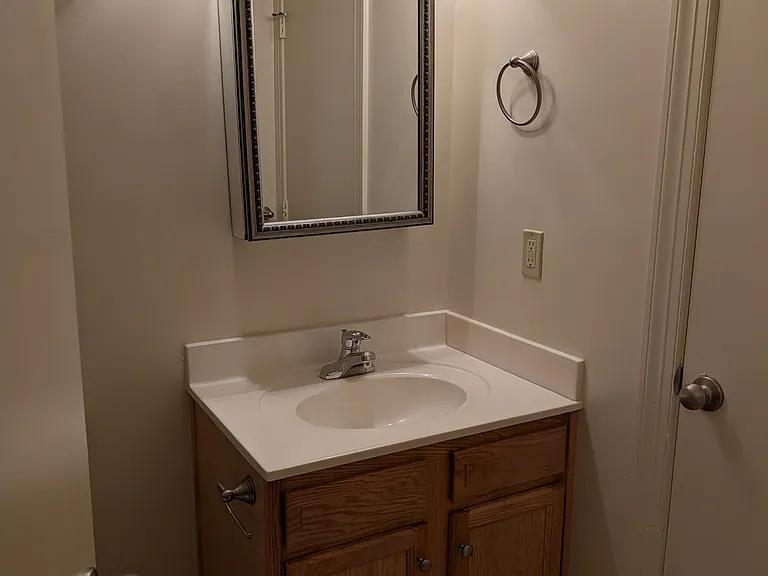 Brandon Point Apartments — Photo 28