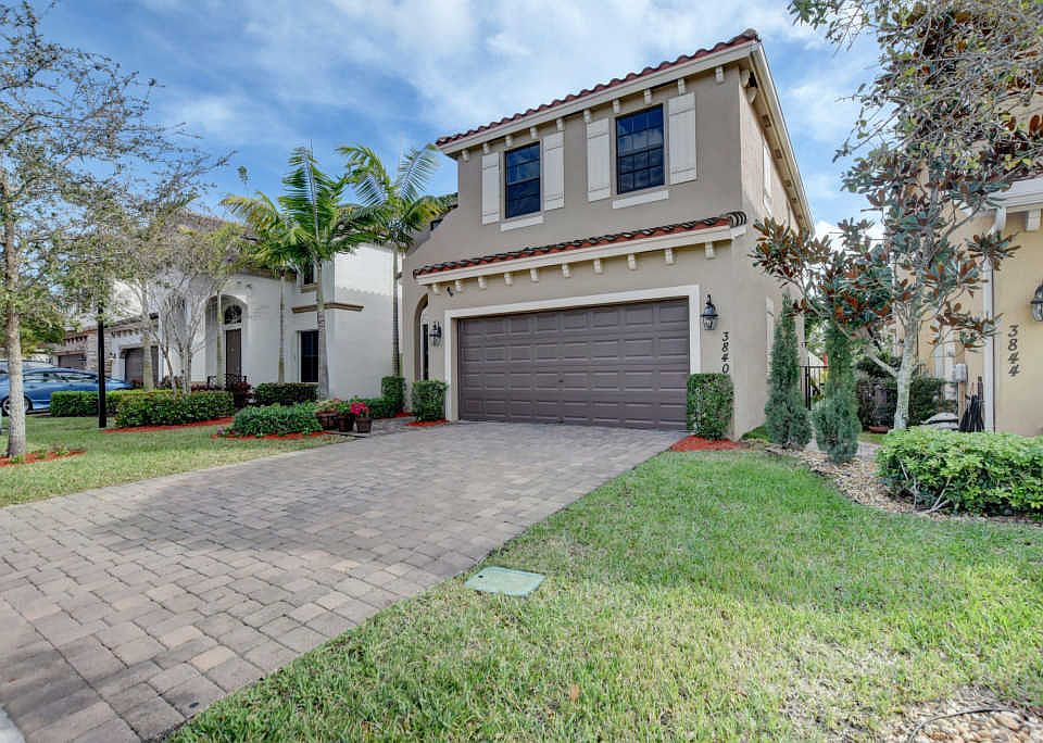 1st image of 3840 Aspen Leaf Dr