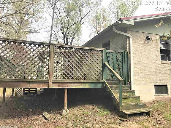 3rd image of 114 Dolly Ln