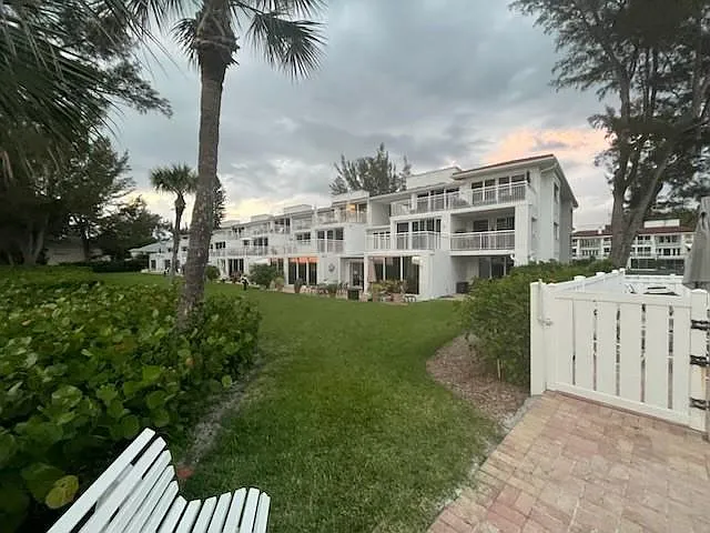 5055 Gulf Of Mexico Dr #512 — Photo 3