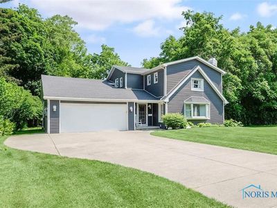 1020 Michigan Ave, Waterville, OH, 43566