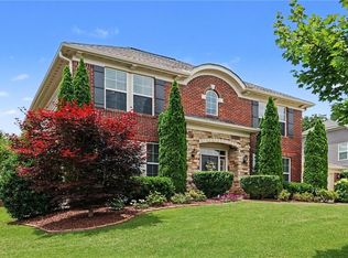 1935 Bromwick Ct, Cumming, GA 30040