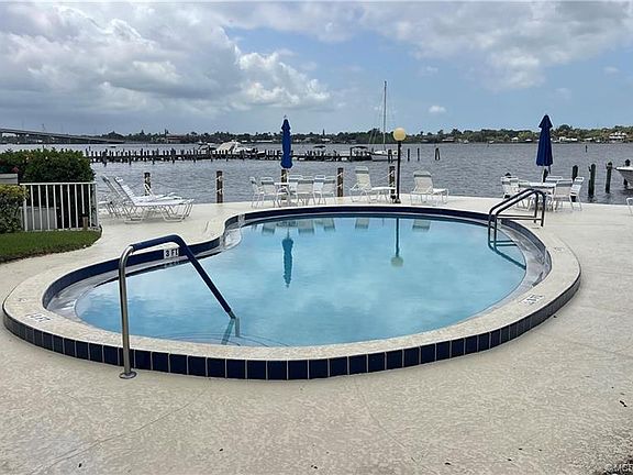 5th image of 1858 SW Palm City Rd APT 203