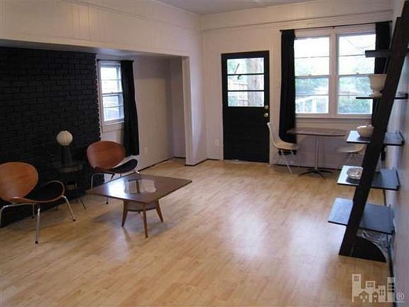 3rd image of 228 Brightwood Ct
