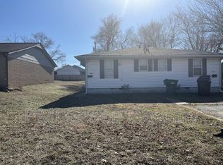1312 1/2 E Dewey Ave, Sapulpa, OK 74066