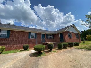 103 Hunters Run Rd, Athens, GA 30606