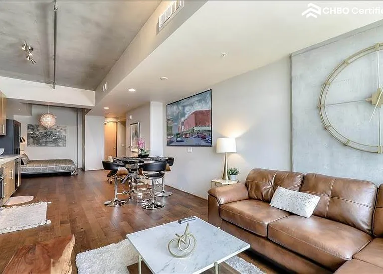 353 E Bonneville Ave #915 — Photo 10