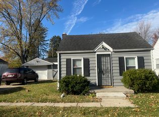 4518 Monroe St, Fort Wayne, IN 46806