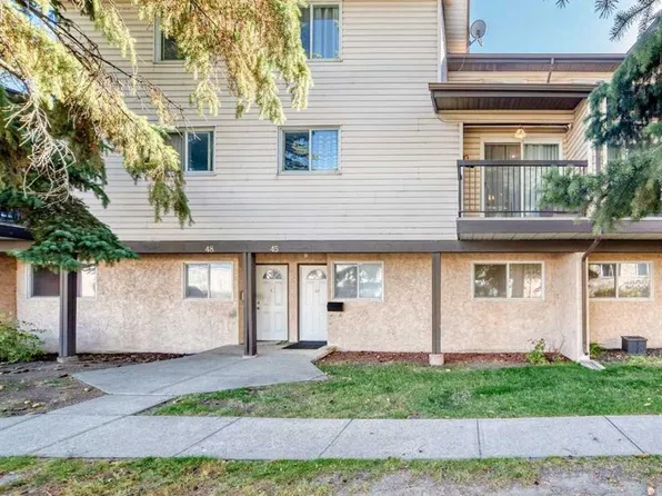 3745 NW Fonda Way SE #45, Calgary, AB T2A 5W7