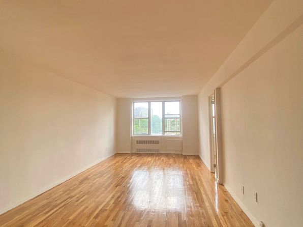 9410 60th Ave APT 5N