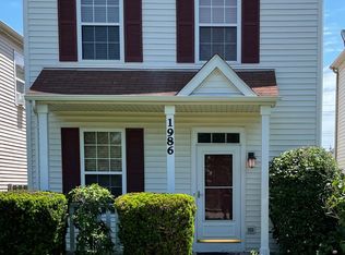 1986 Middlebury Dr, Aurora, IL 60503