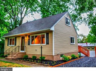 210 Buttonwood Dr, Ewing, NJ 08638