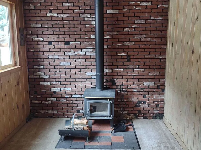 11380 Belvidere Ave — Photo 2
