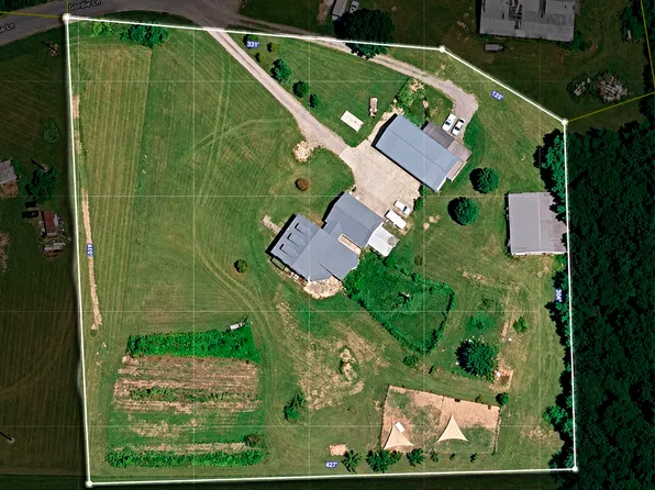 16 Gordie Ln, Brush Creek, TN 38547
