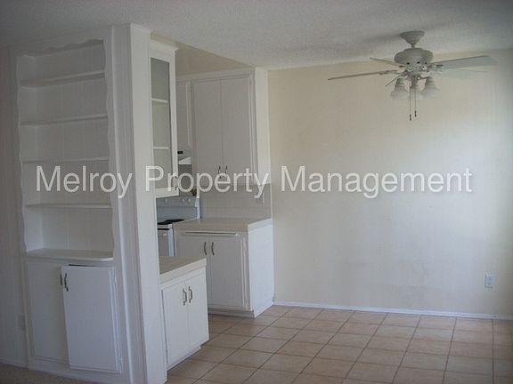 3rd image of 4078 Louisiana St APT 03