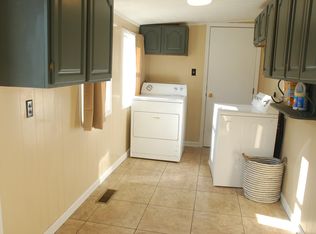 386 E Water St, Flemingsburg, KY 41041