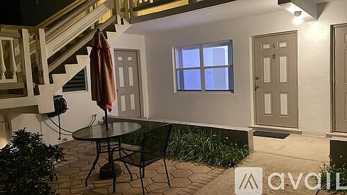 5th image of 5207 SW 91st Ave #5