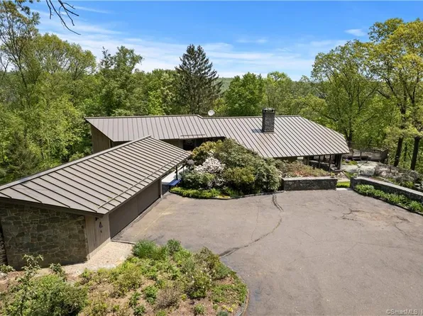 21 Oak Ridge Drive, Haddam, CT 06438
