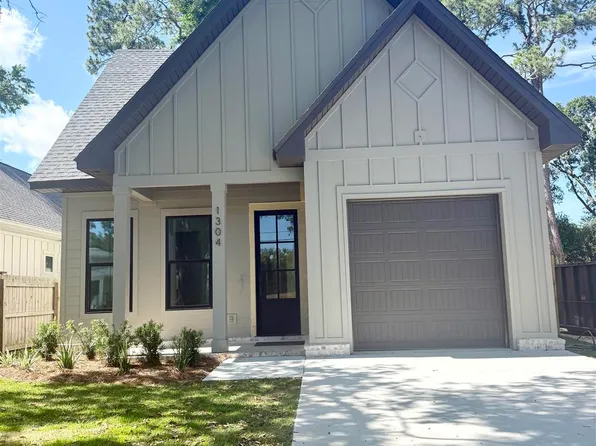 1304 E Fisher, Pensacola, FL 32503