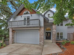 2668 Brackenfern Rd, Eugene, OR 97403