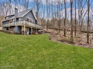 537 Powell Rd, Union Dale, PA 18470