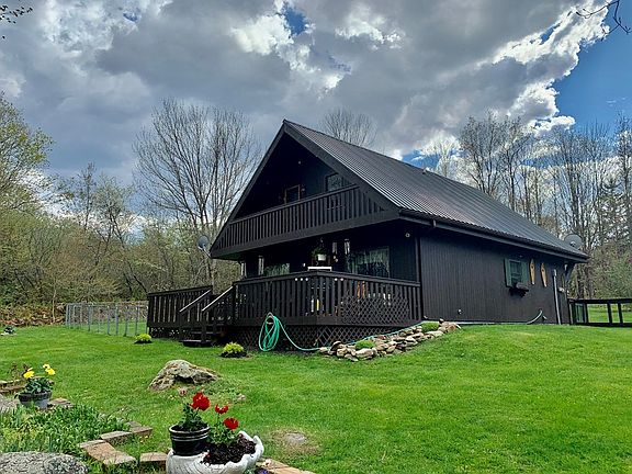 3rd image of 14 Turtle Ln