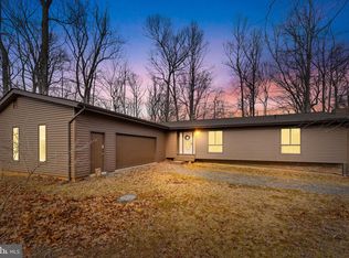 6030 Snow Mountain Rd, Broad Run, VA 20137