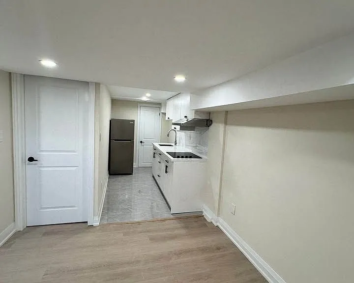 60 Wakelin Ter — Photo 3