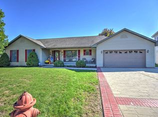 2516 Deerfield Ct, Decatur, IL 62521