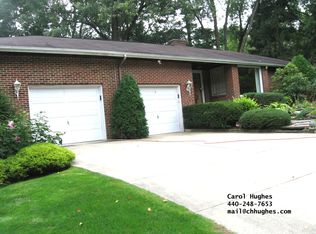 35952 Solon Rd, Bentleyville, OH 44022