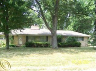 14585 Flamingo St, Livonia, MI 48154