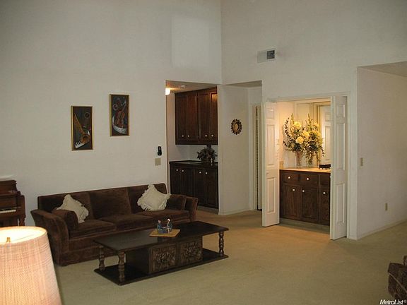 The wetbar is so handy for entertaining.  The hallway cabinetry is right across the hall from the den.