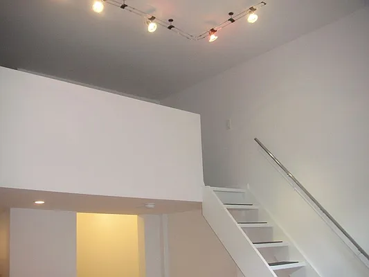 Rented by Sky Management | media 21