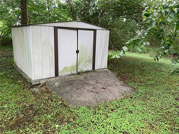 5th image of 13005 Owen Ave