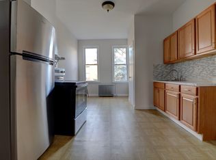 6431 Catalpa Ave APT 2L, Ridgewood, NY 11385