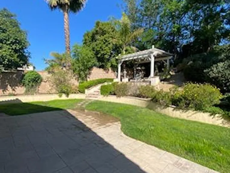 33076 Tivoli St — Photo 14