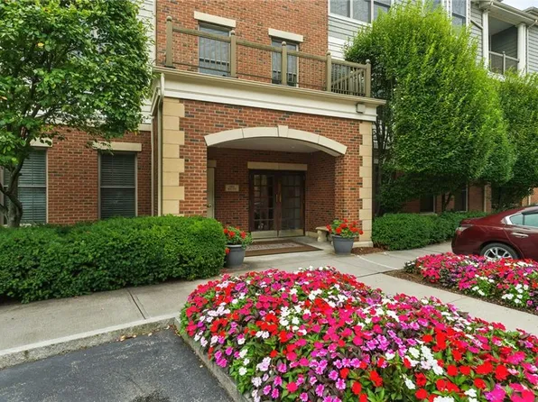 1 Wayland Ave Unit 102S, Providence, RI 02906