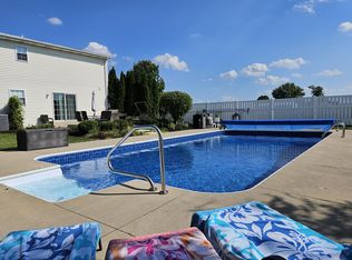 15881 Lochard Rd, Anna, OH 45302